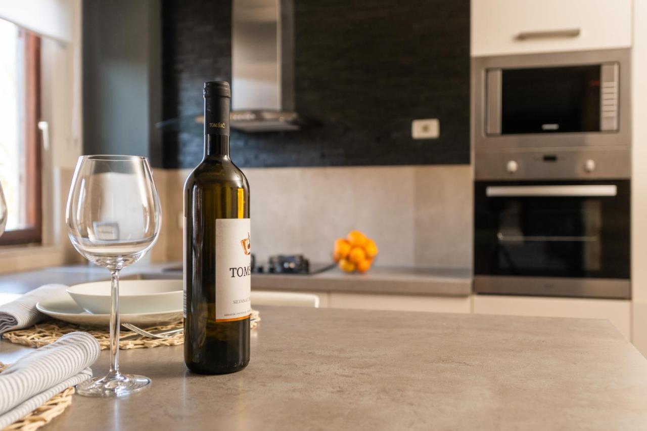 Amala Apartment *